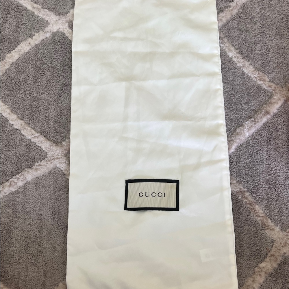 Authentic Gucci GG Slide - Picture 5 of 8